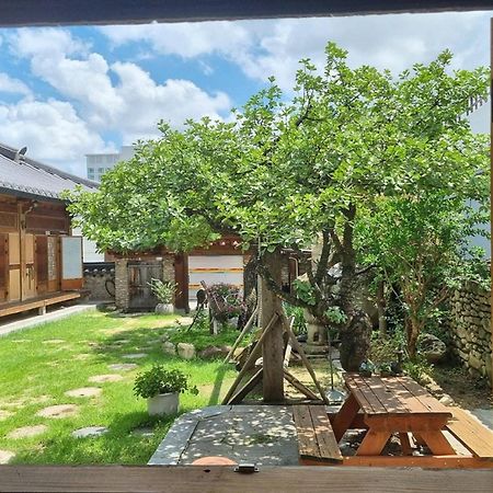 Hanok Gotaek Goeul جيونجو المظهر الخارجي الصورة