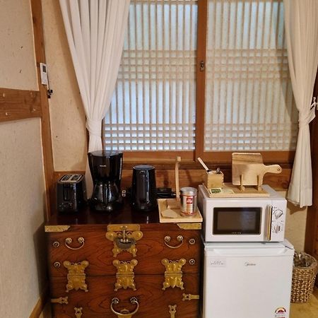 Hanok Gotaek Goeul جيونجو المظهر الخارجي الصورة