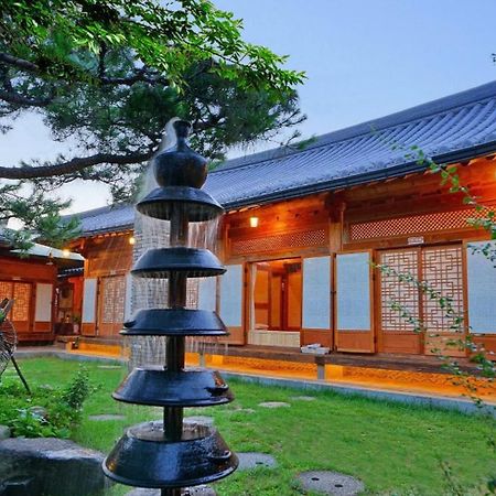 Hanok Gotaek Goeul جيونجو المظهر الخارجي الصورة