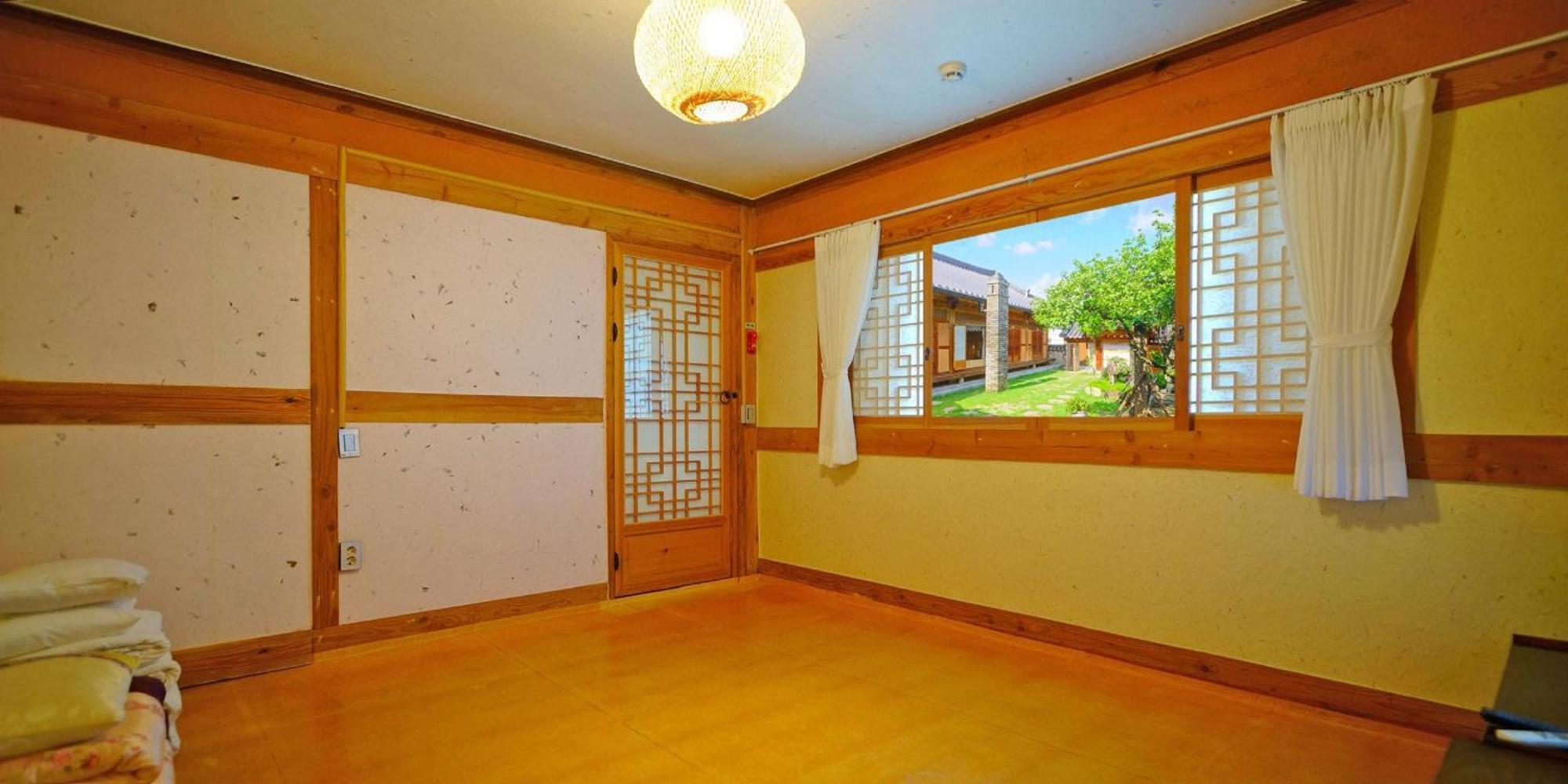 Hanok Gotaek Goeul جيونجو المظهر الخارجي الصورة