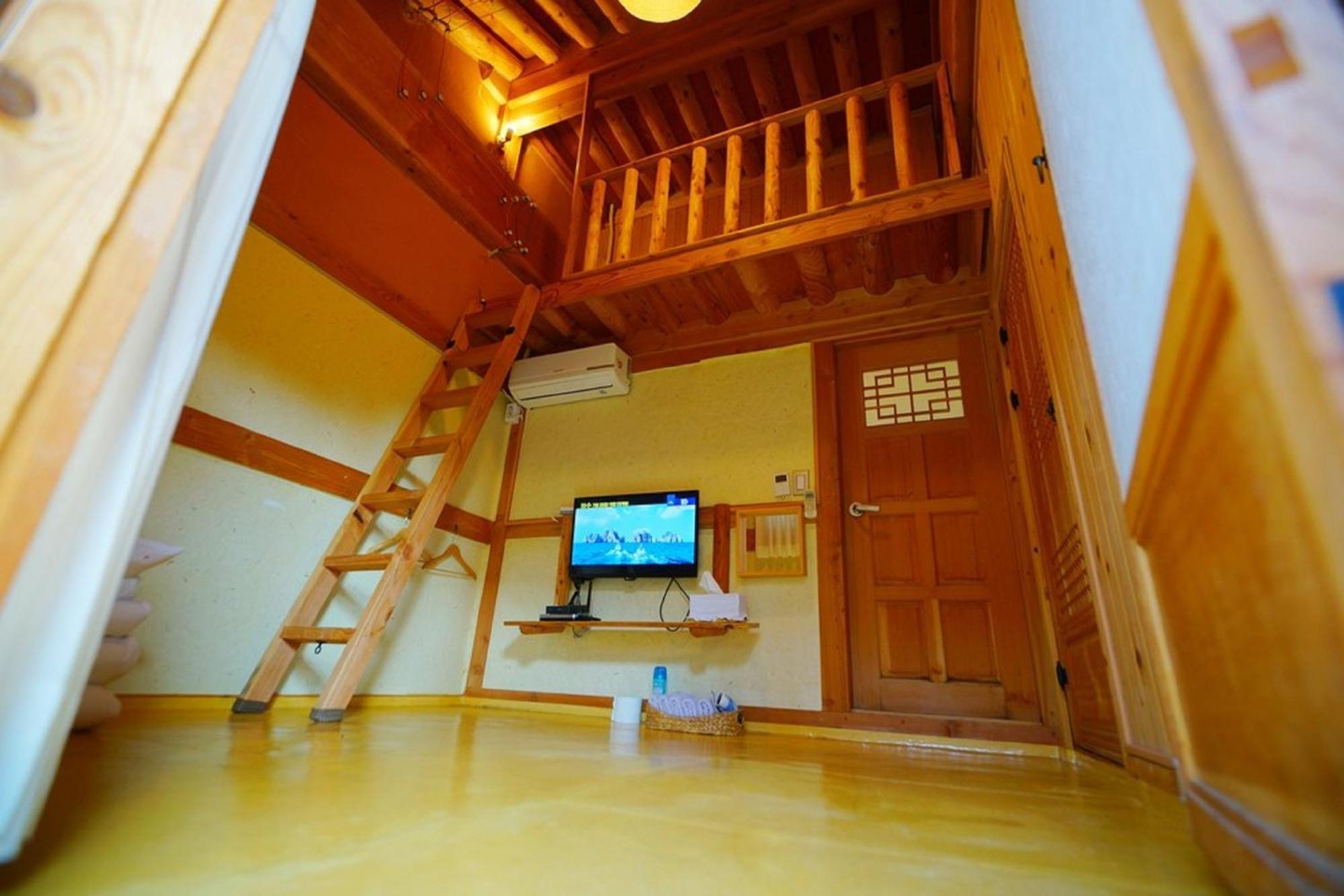 Hanok Gotaek Goeul جيونجو المظهر الخارجي الصورة