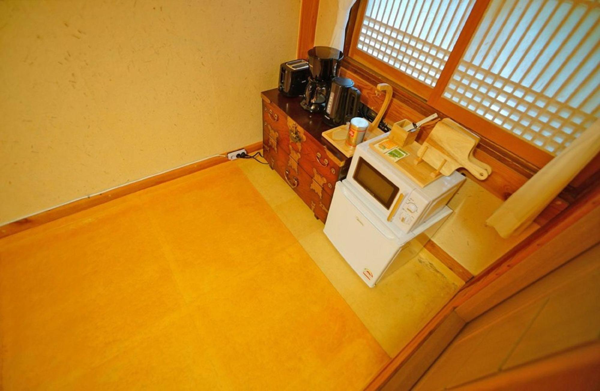 Hanok Gotaek Goeul جيونجو المظهر الخارجي الصورة