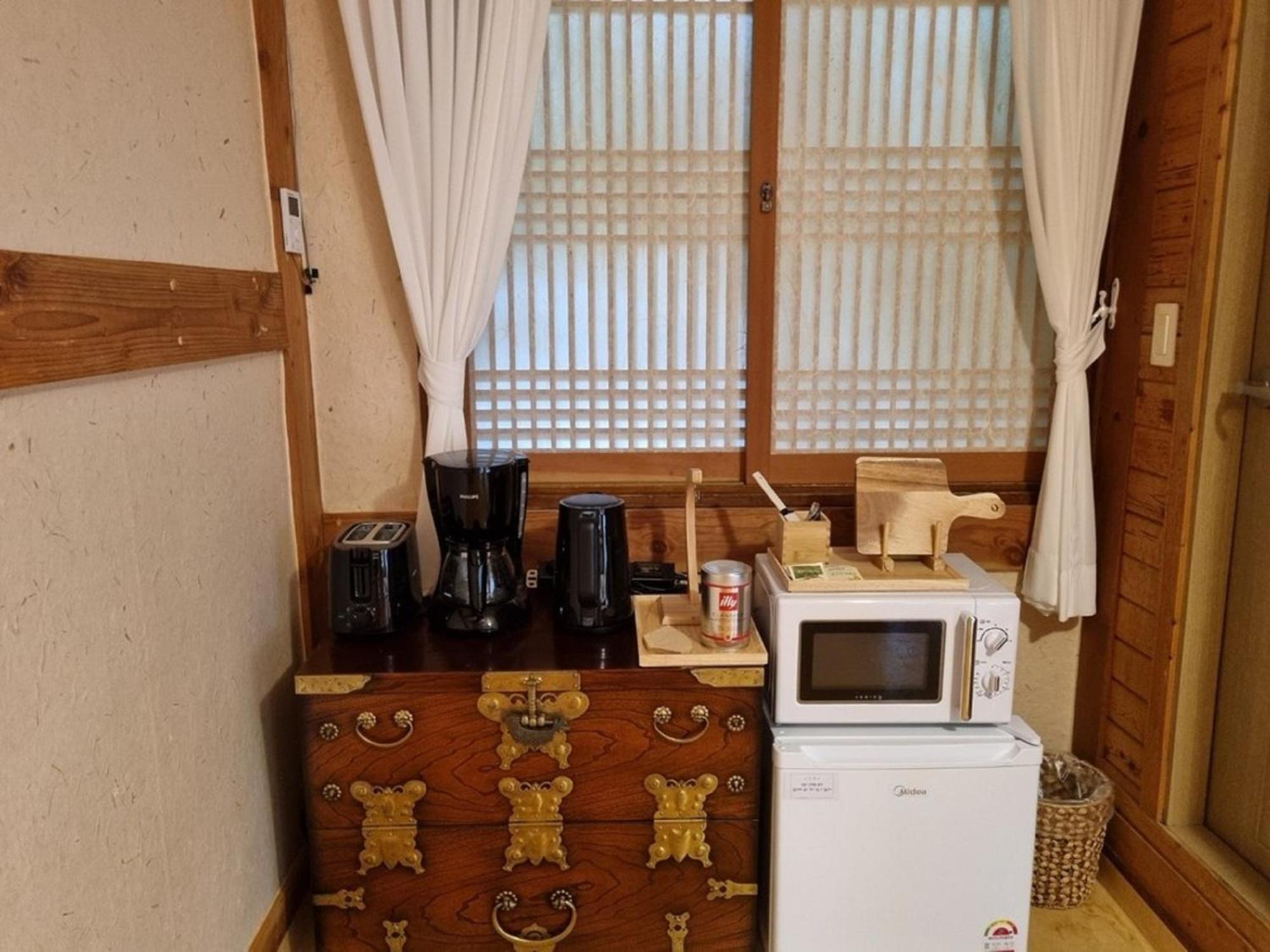 Hanok Gotaek Goeul جيونجو المظهر الخارجي الصورة