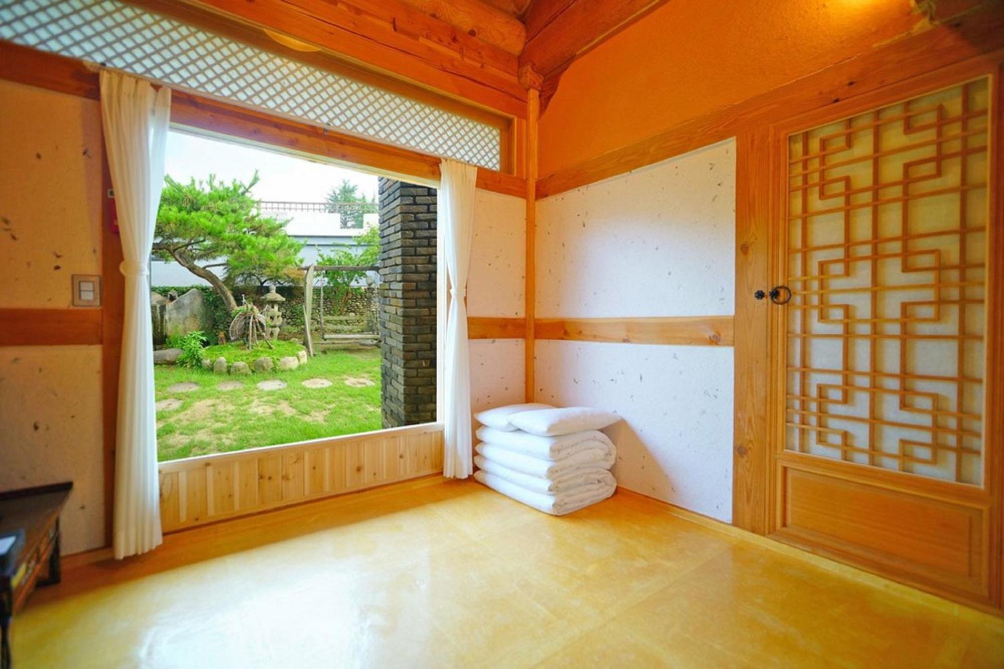 Hanok Gotaek Goeul جيونجو المظهر الخارجي الصورة