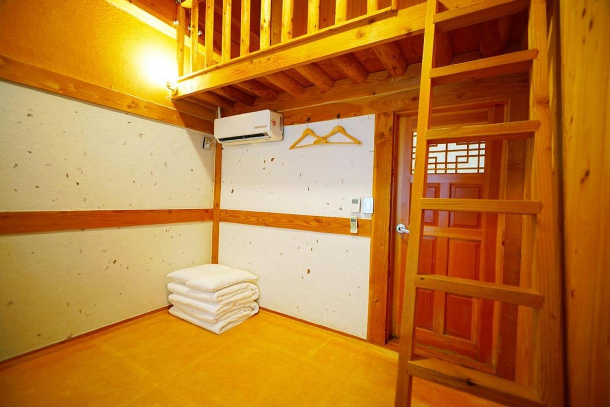 Hanok Gotaek Goeul جيونجو المظهر الخارجي الصورة