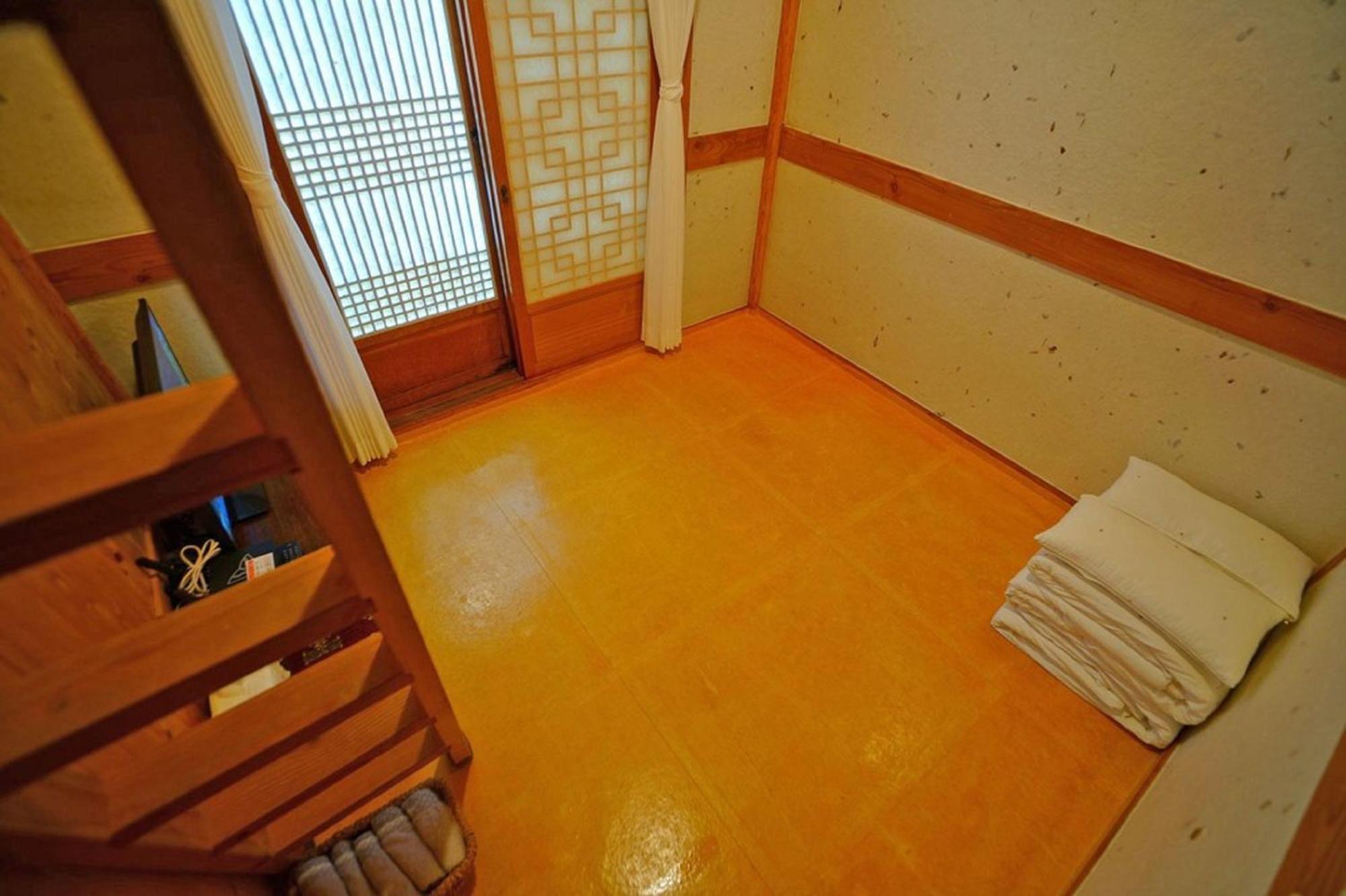 Hanok Gotaek Goeul جيونجو المظهر الخارجي الصورة