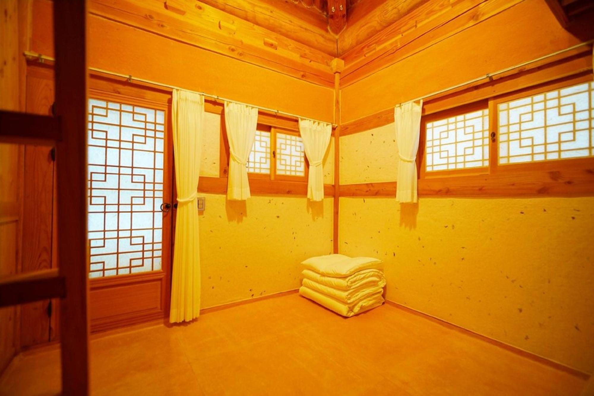 Hanok Gotaek Goeul جيونجو المظهر الخارجي الصورة