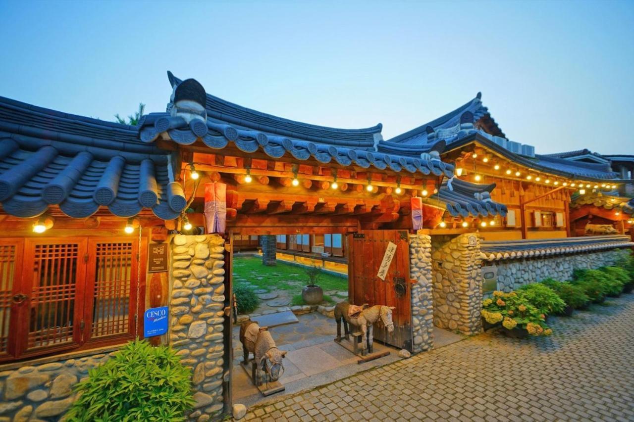 Hanok Gotaek Goeul جيونجو المظهر الخارجي الصورة